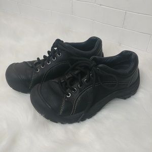 Black Leather Keen Lace-up Activewear Shoes, Sz 7